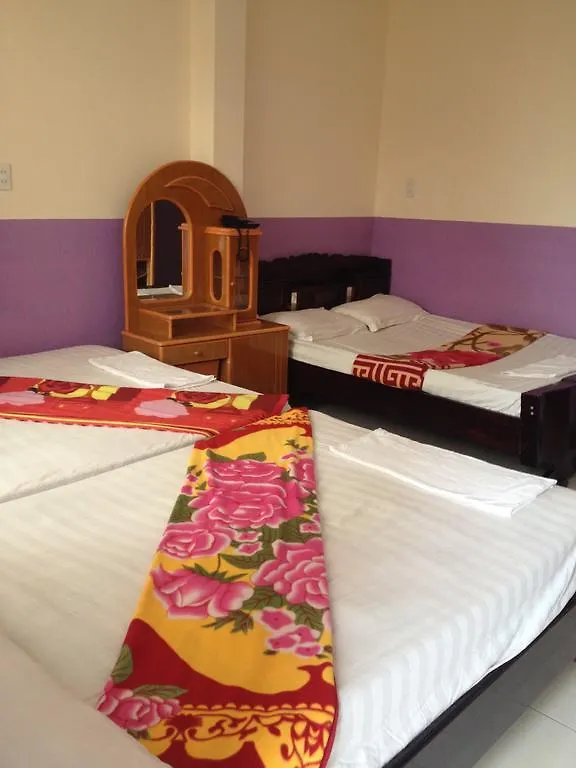 Quan Son Hotel 나트랑